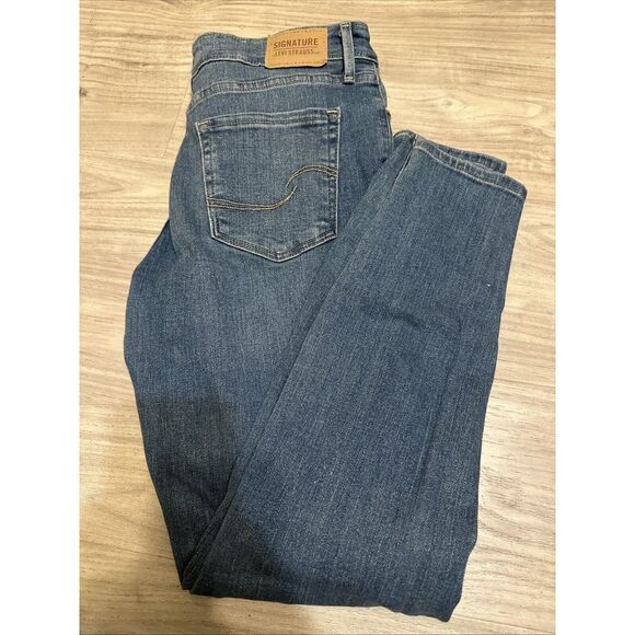 Signature Levis Mid Rise Skinny Jeans Blue‎ Denim Stretch  6M 28x30 - Picture 1 of 10